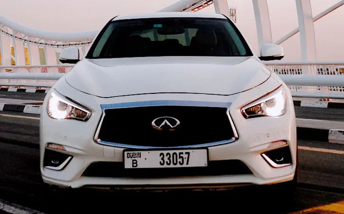 Infiniti Q50 - image 2