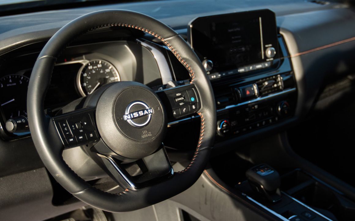 NISSAN PATHFINDER - image 9