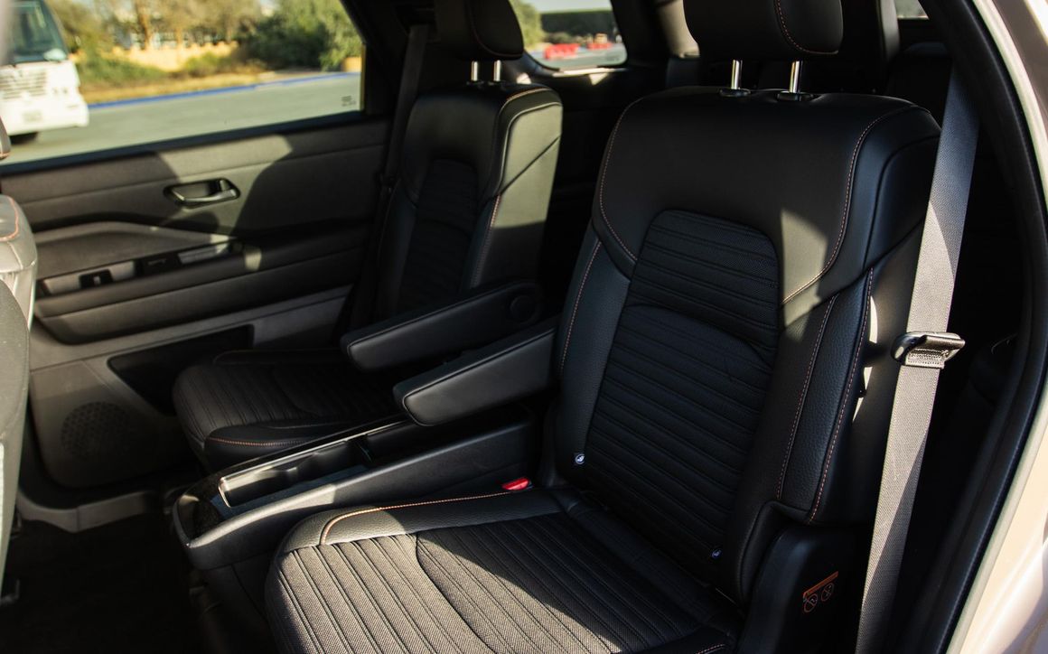 NISSAN PATHFINDER - image 10