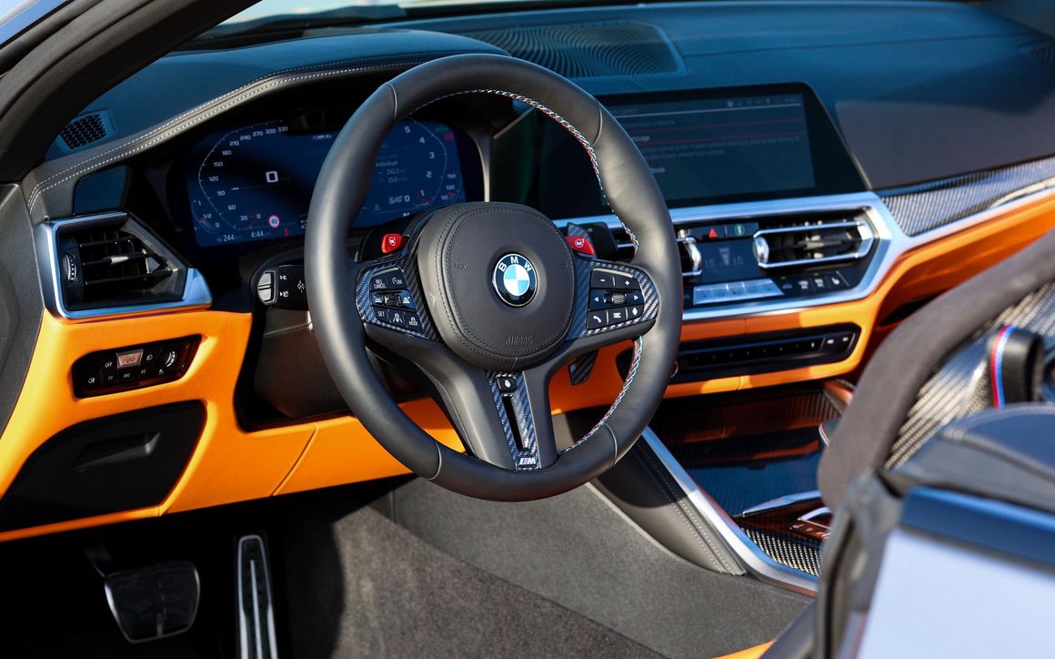 BMW M4 Convertible Gray - image 11