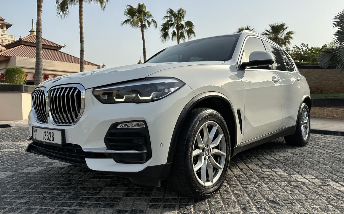 BMW X5 - image 5