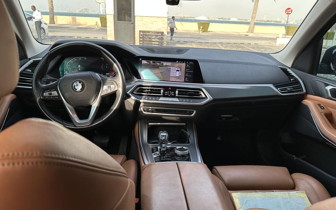 BMW X5 - image 12