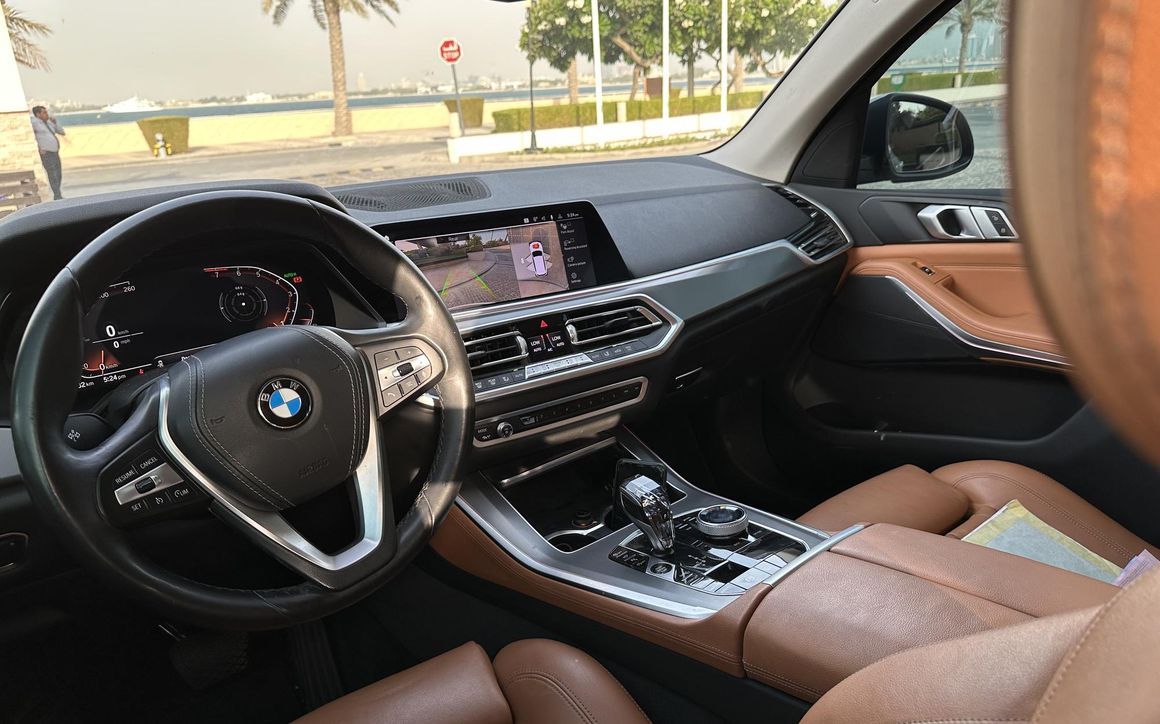BMW X5 - image 13