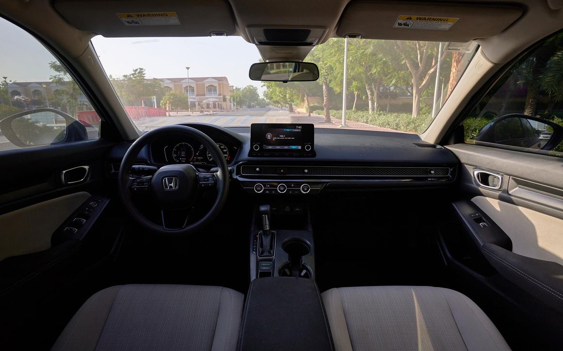 Honda Civic - image 6