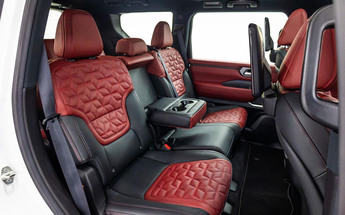 Nissan Patrol LE - image 10