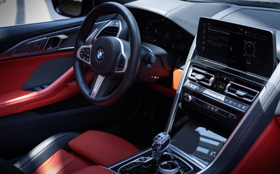 BMW 840i - image 9