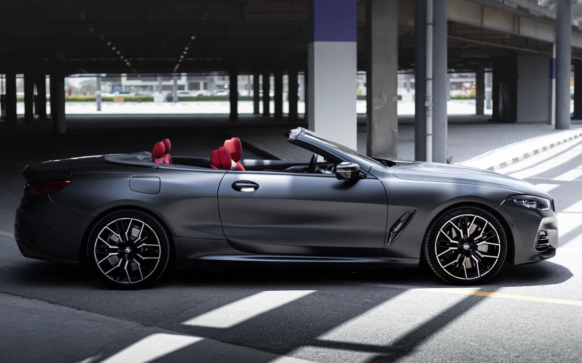 BMW 840i - image 3