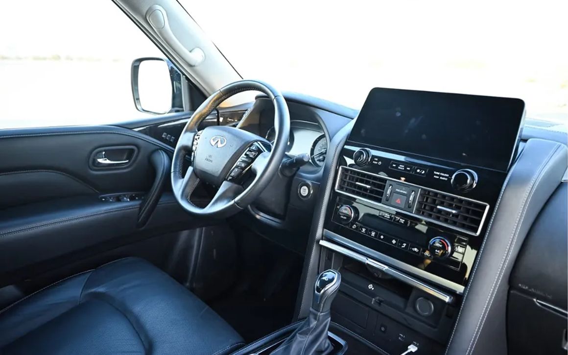 Infiniti QX80 - image 9