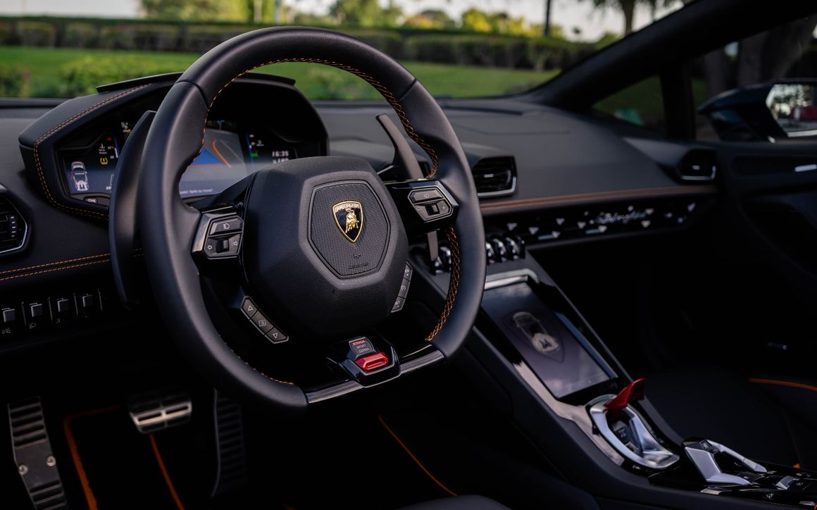 LAMBORGHINI HURACAN EVO SPYDER - image 5
