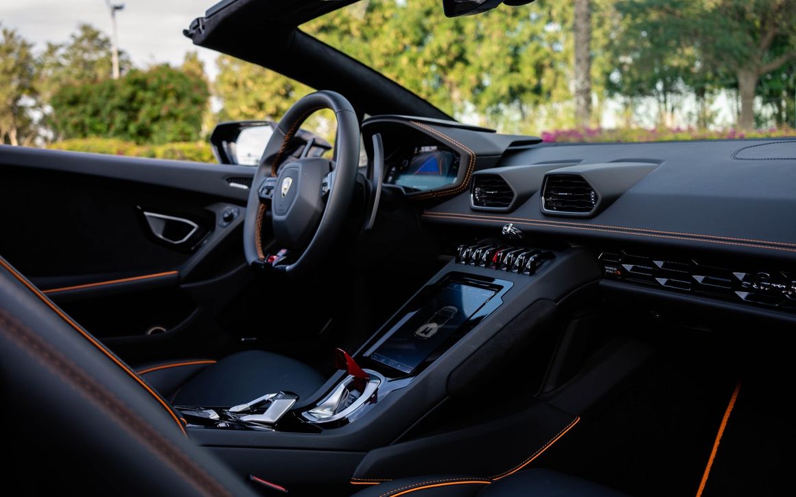 LAMBORGHINI HURACAN EVO SPYDER - image 6