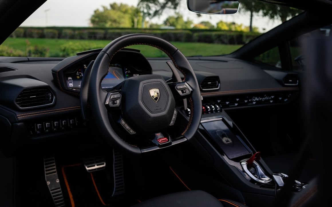 LAMBORGHINI HURACAN EVO SPYDER - image 7
