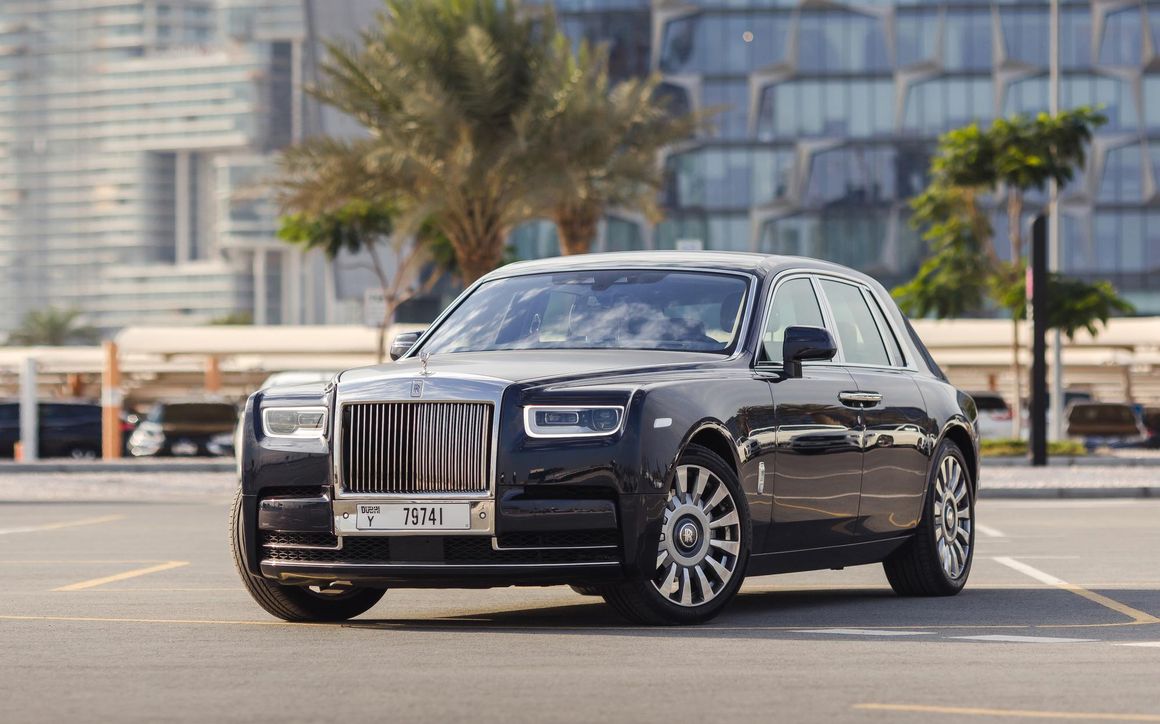 Rolls Royce Phantom - image 1
