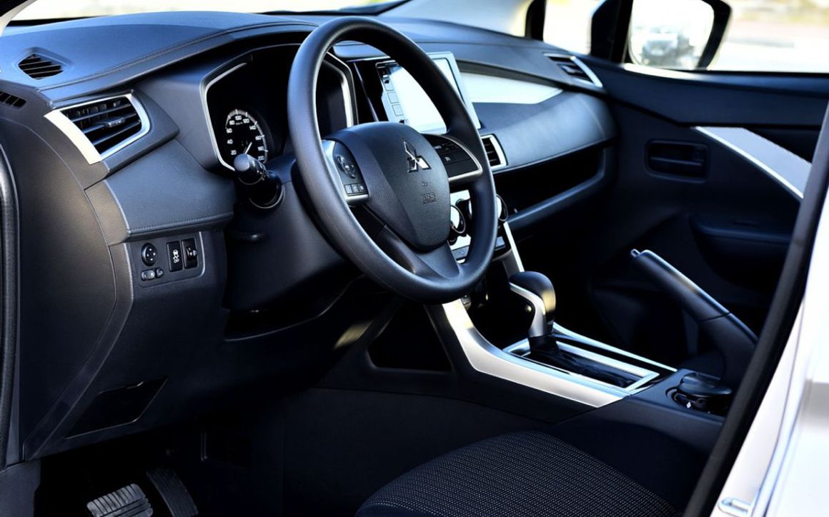 Mitsubishi Xpander - image 8