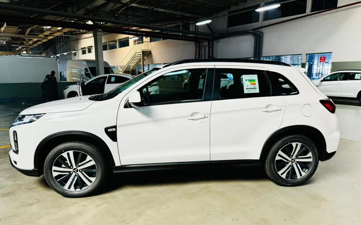 Mitsubishi ASX - image 2