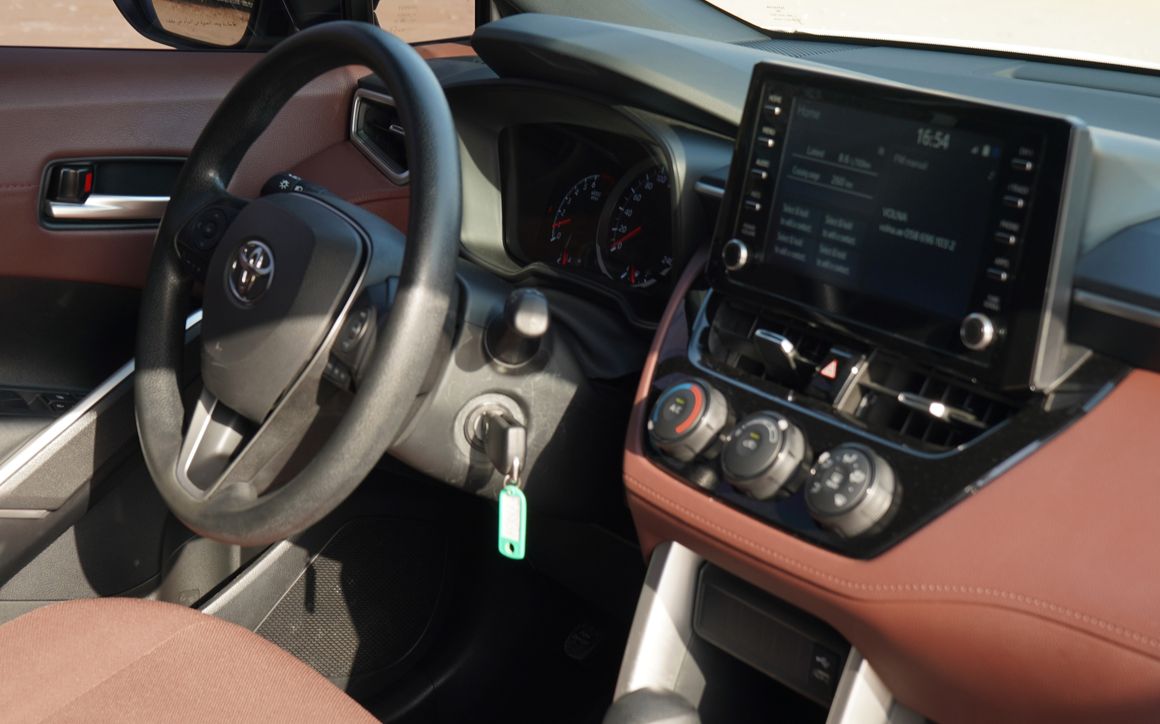 TOYOTA COROLLA CROSS - image 7