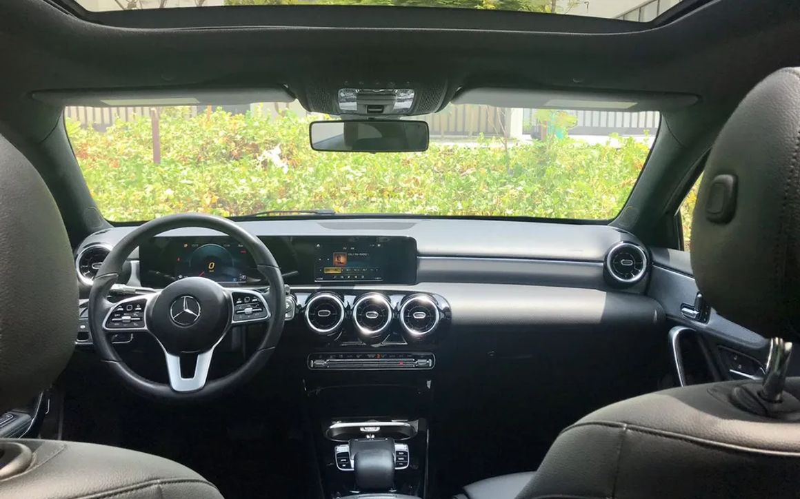 Mercedes Benz A220 - image 10