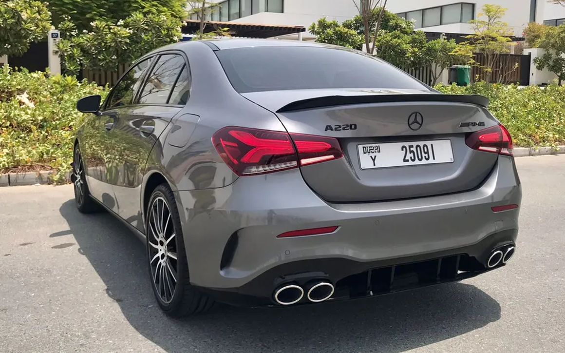 Mercedes Benz A220 - image 8