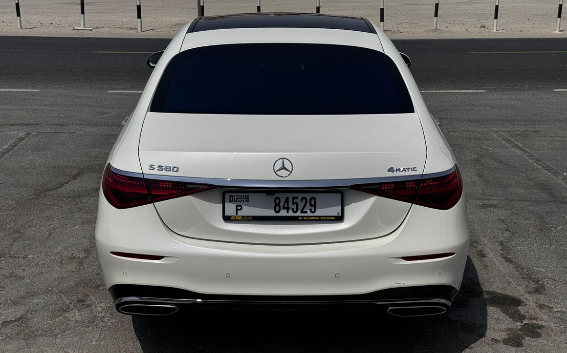 Mercedes Benz S580 - image 7