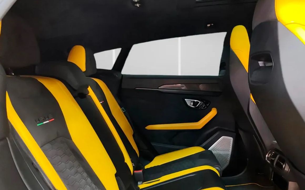 Lamborghini Urus MY20 - image 10