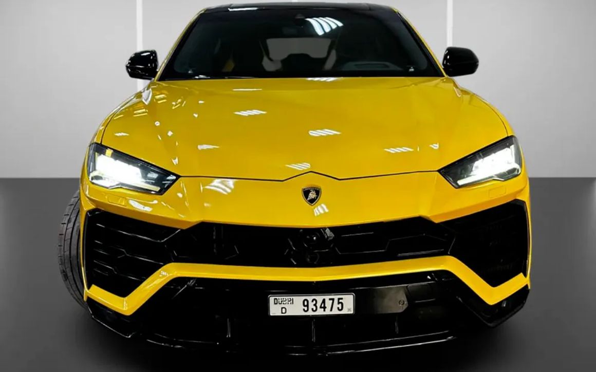 Lamborghini Urus MY20 - image 3