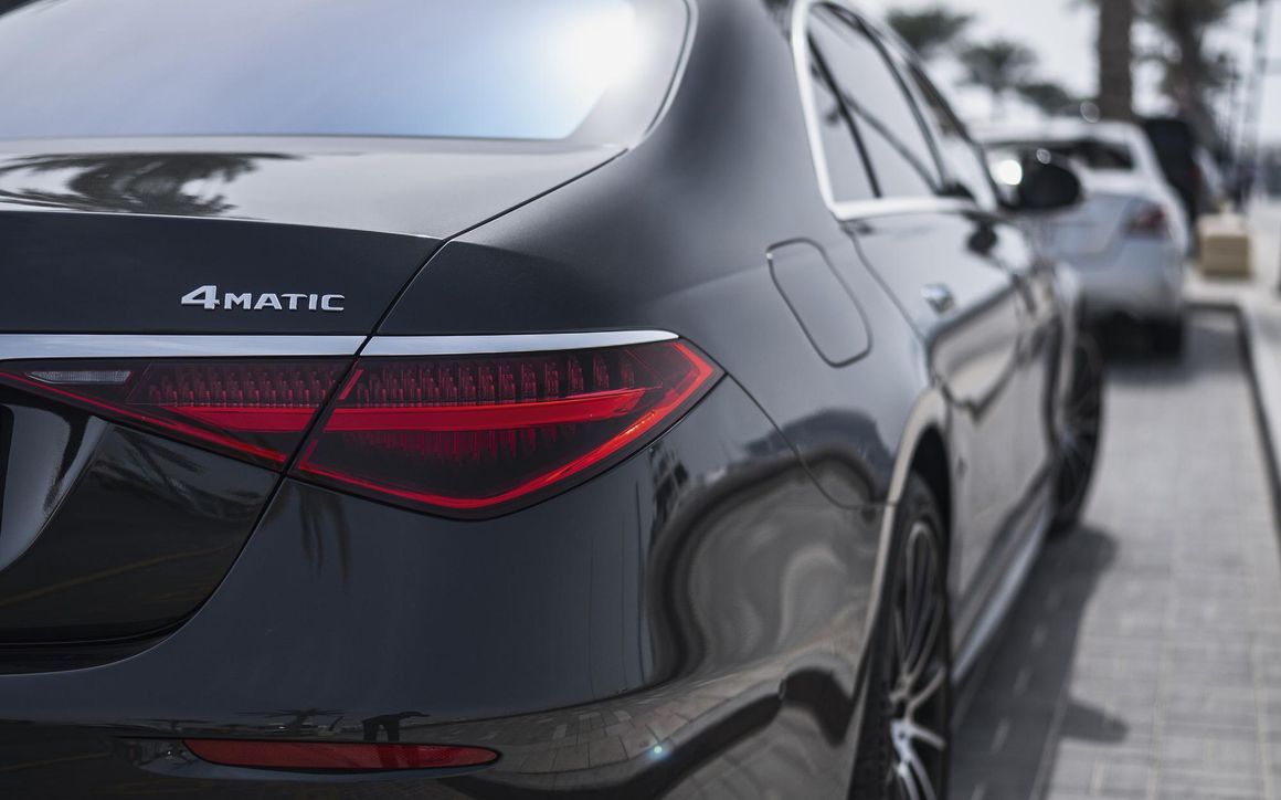 MERCEDES S500 - image 9