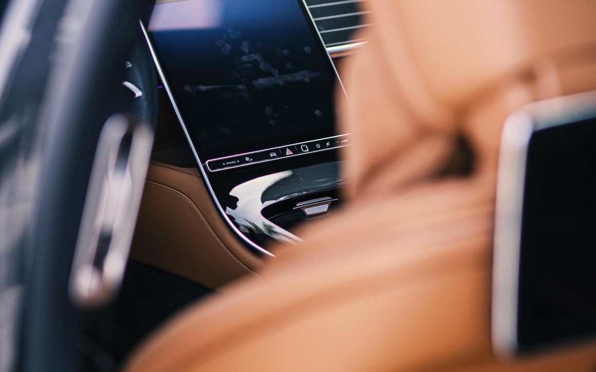 MERCEDES S500 - image 14