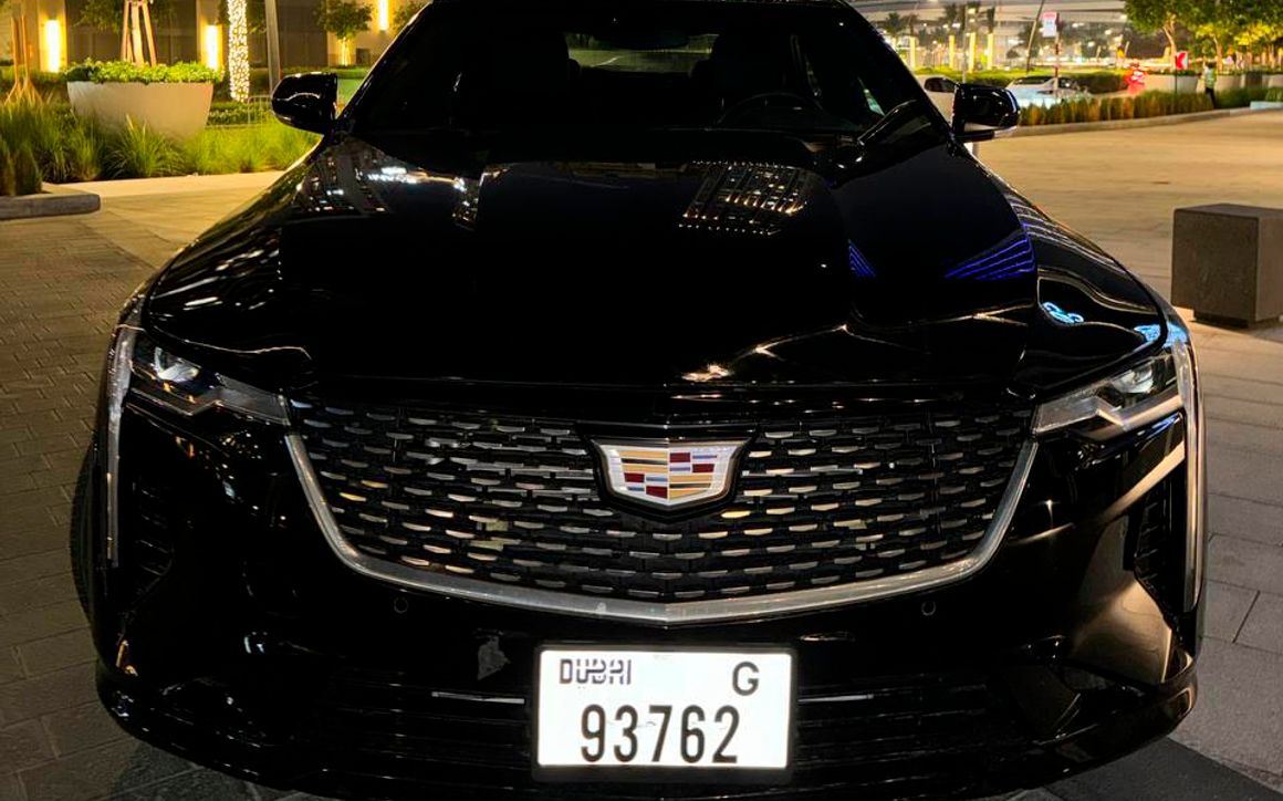 Cadillac CT4 - image 3