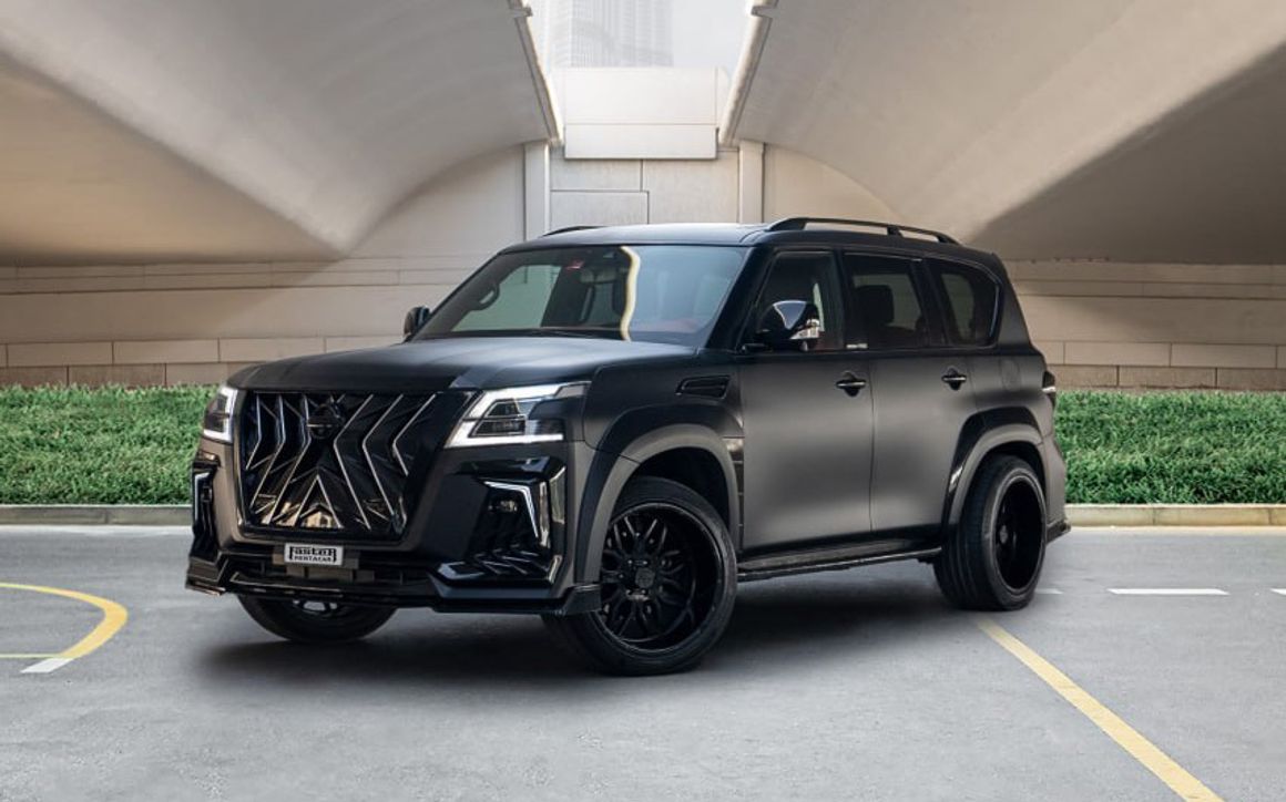 INFINITI QX80 BLACK HAWK - image 1