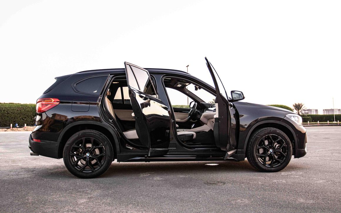 BMW X1 - image 6