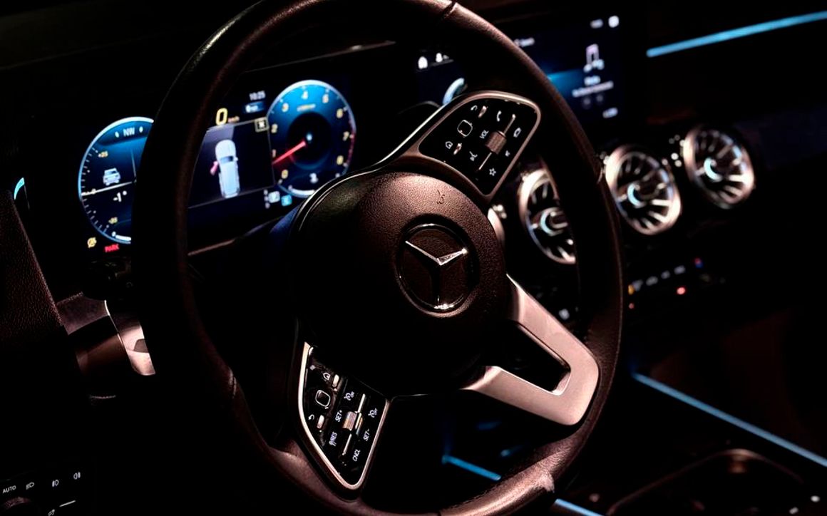 Mercedes-bens GLB - image 6