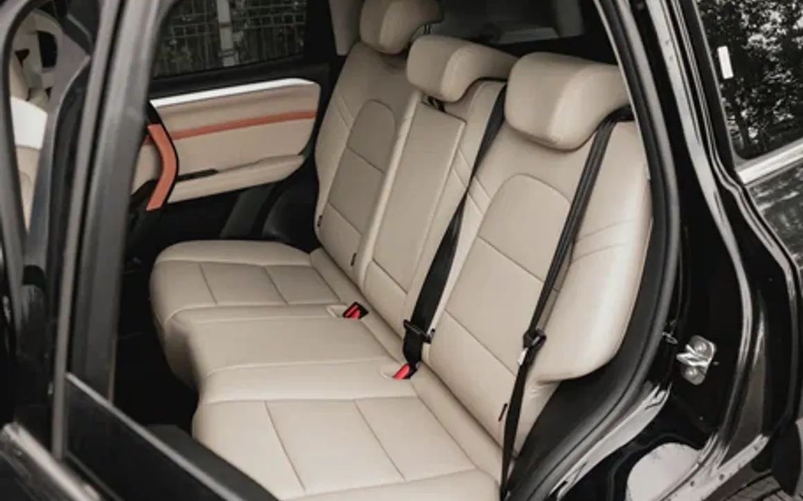 HAVAL DARGO 2WD 2.0T - image 13