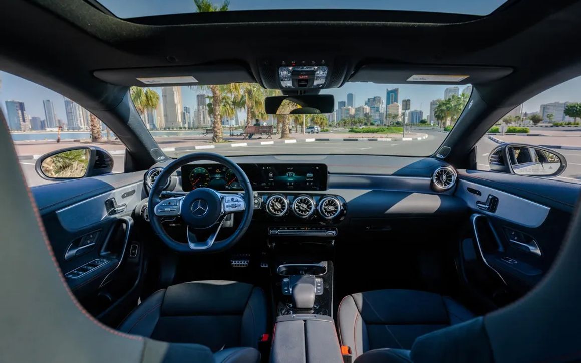 MERCEDES CLA45 AMG - image 15