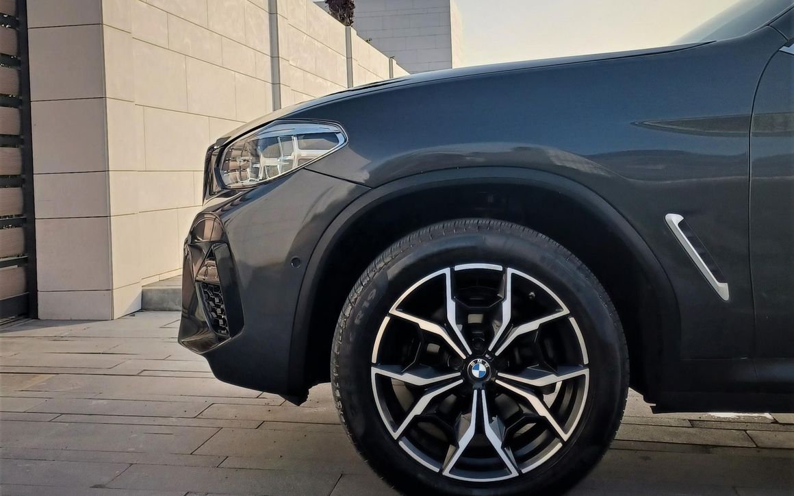 BMW X3 - image 3