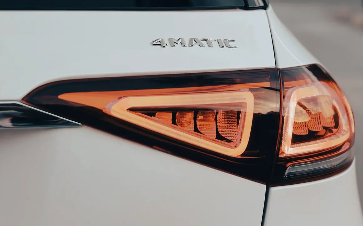 Mercedes Benz GLE 450 White - image 11