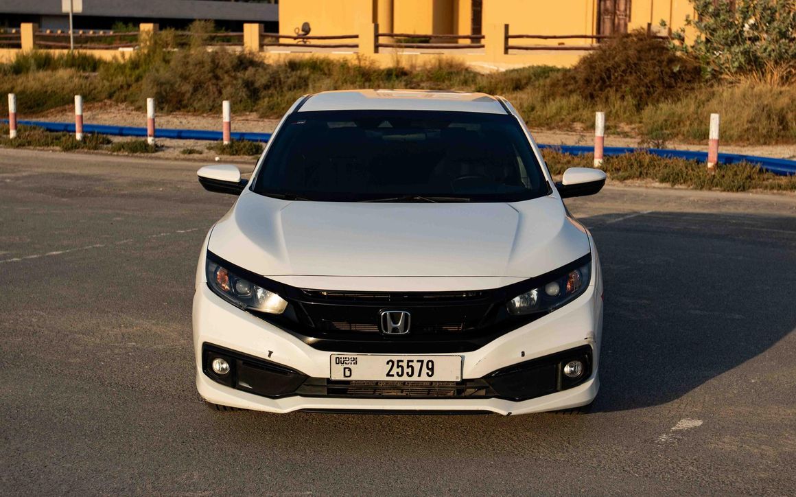 HONDA CIVIC - image 3