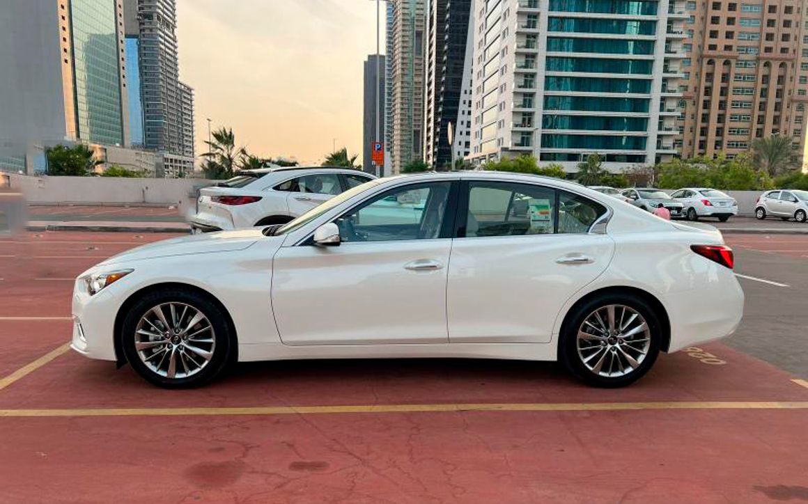 Infinity Q50 - image 2