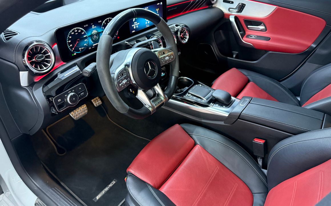 Mercedes-Benz CLA45 AMG - image 7