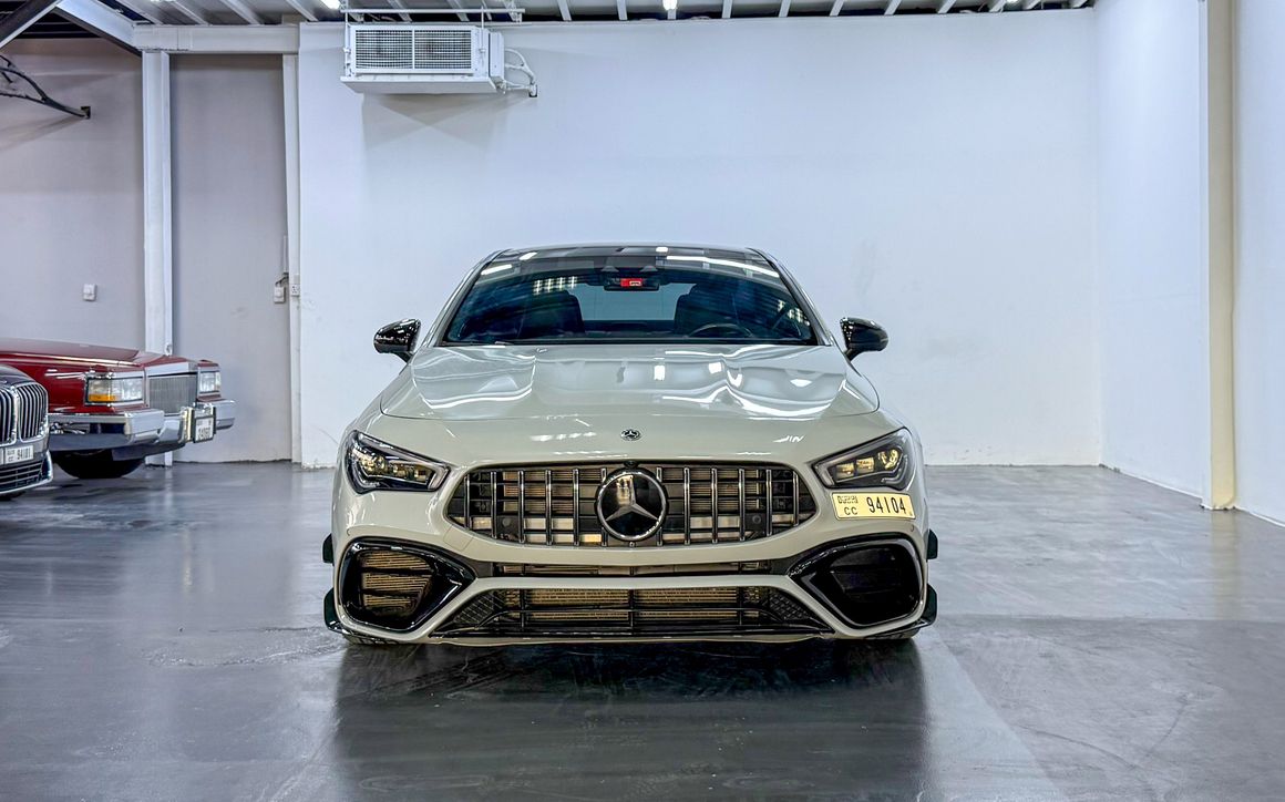 Mercedes-Benz CLA45 AMG - image 3