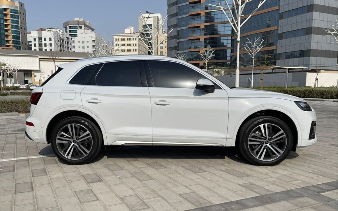 Audi Q5 - image 5