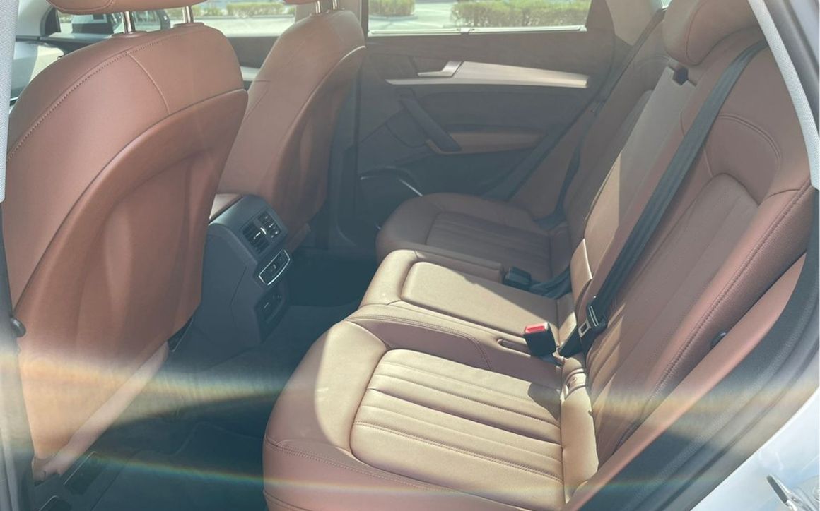 Audi Q5 - image 12
