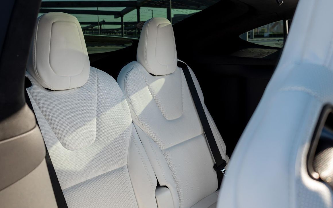Tesla Model X - image 15