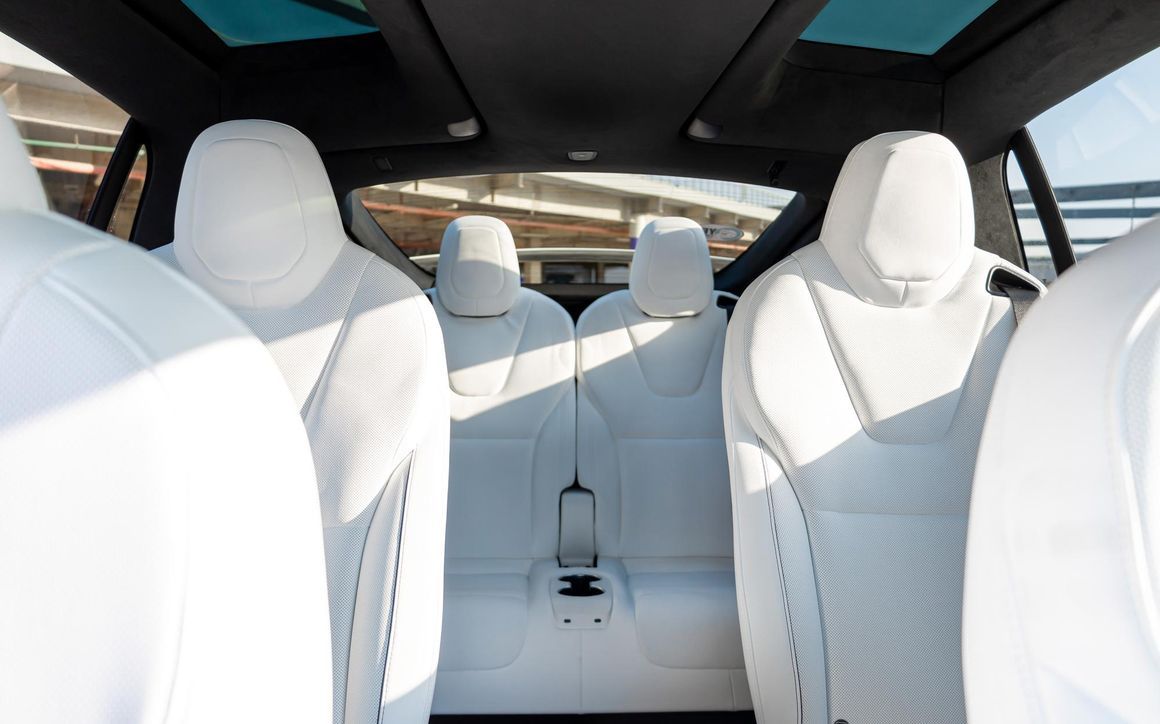 Tesla Model X - image 14