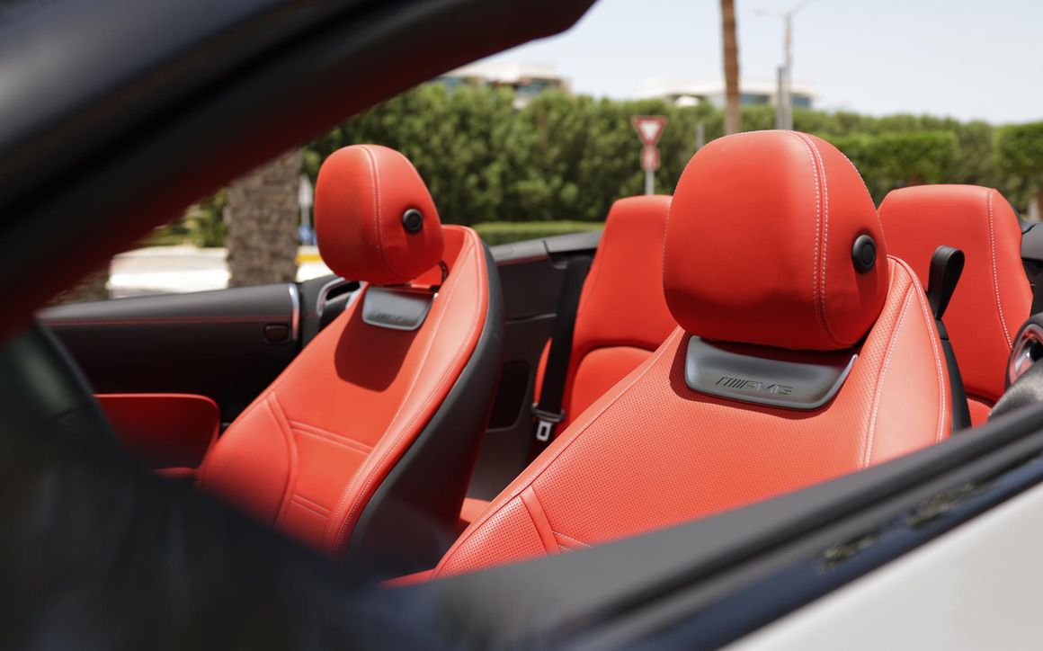 MERCEDES SL 55 AMG - image 19