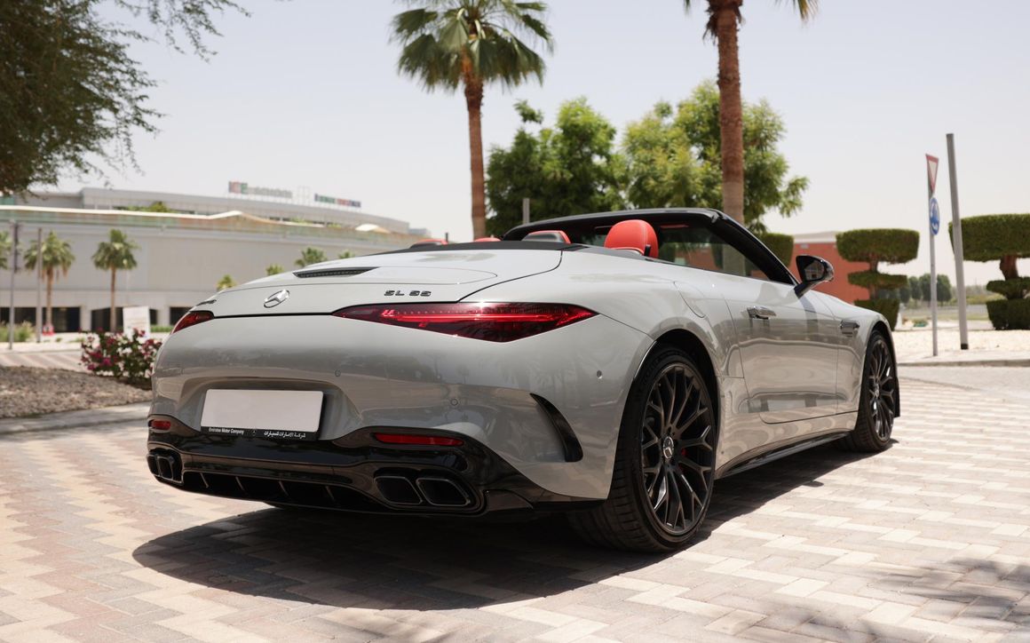 MERCEDES SL 55 AMG - image 7