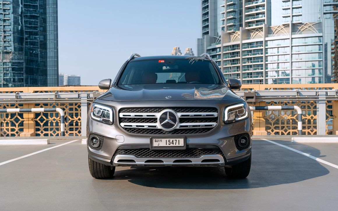 MERCEDES GLB 250 - image 3