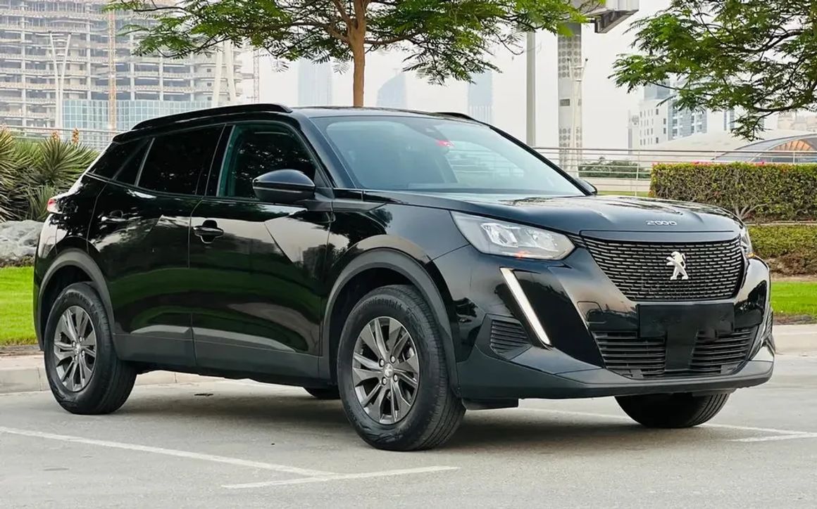 PEUGEOT 2008 - image 2