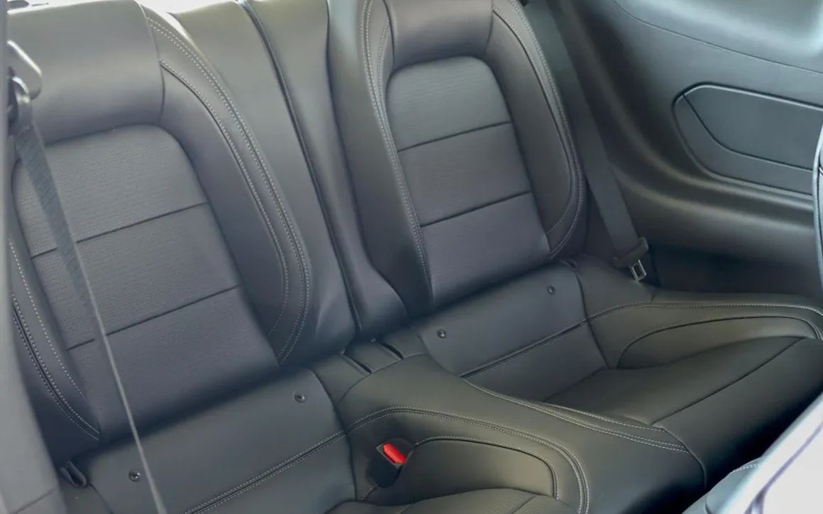 FORD MUSTANG GT V8 - image 11