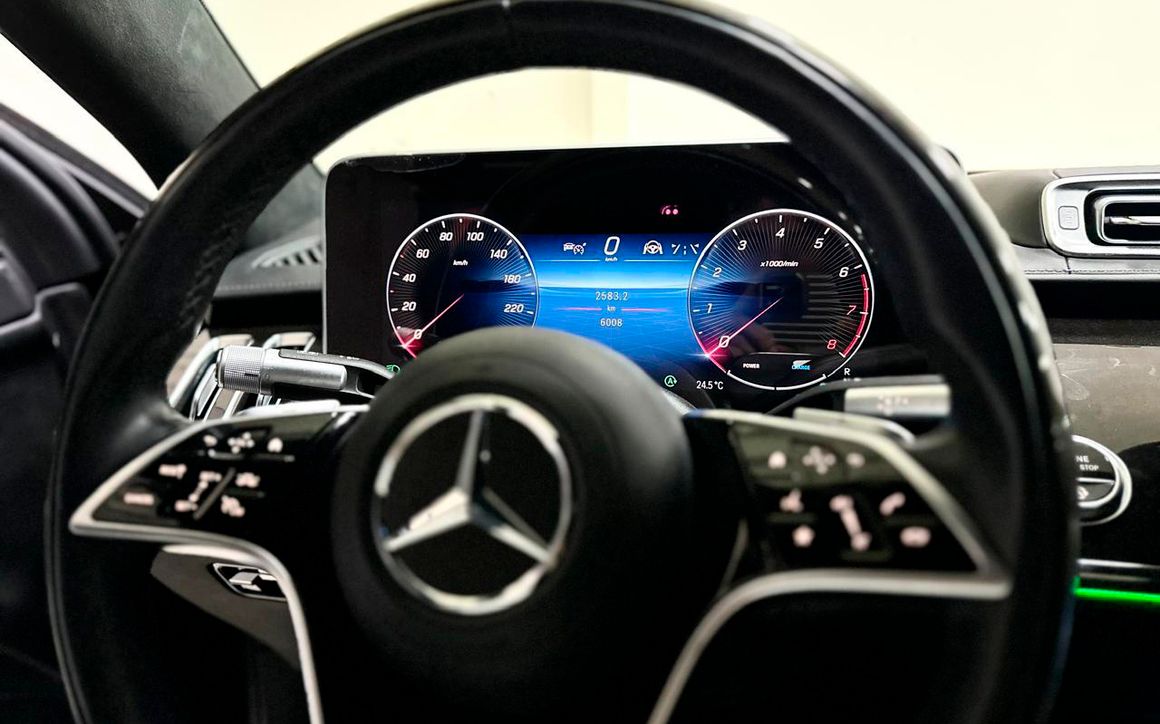 Maybach S580 - image 12