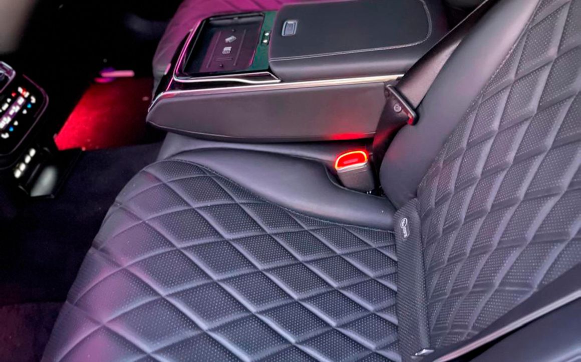 Maybach S580 - image 15