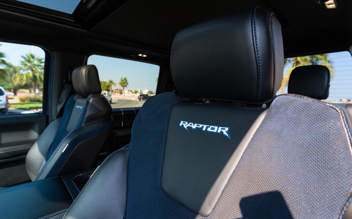 FORD RAPTOR F150 - image 26